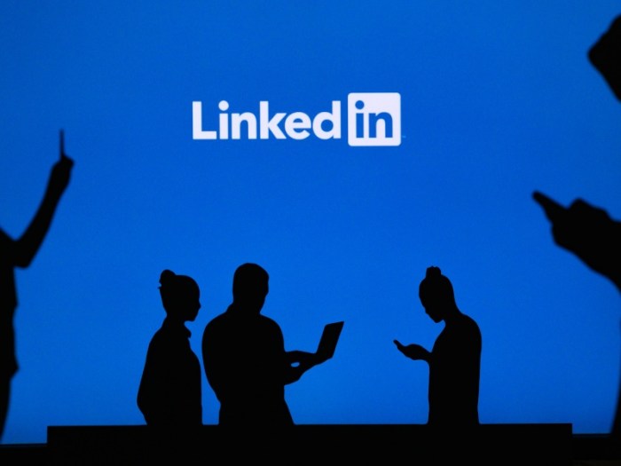 Linkedin launch audio events clubhouse twitter spaces