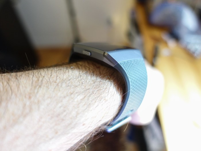 Fitbit sense vs fitbit ionic