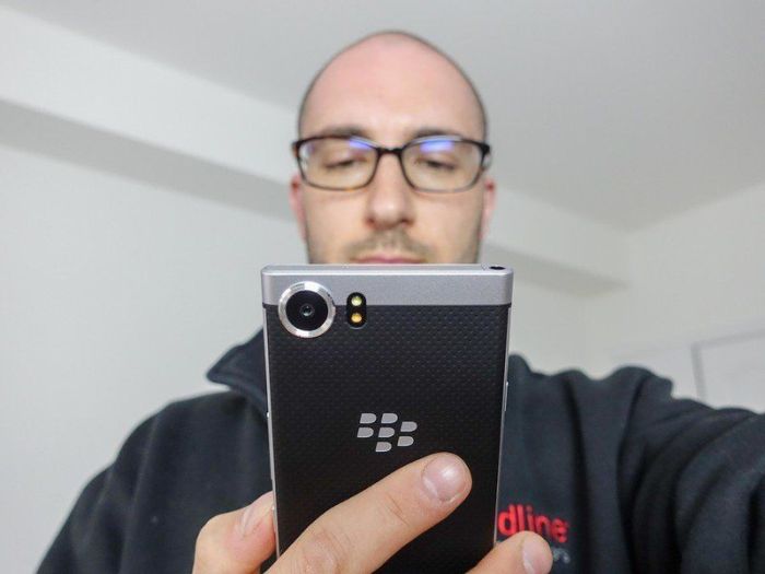 Keyone blackberry black edition unlocked canada available android Blackberry keyone smartphone canada us price availability
