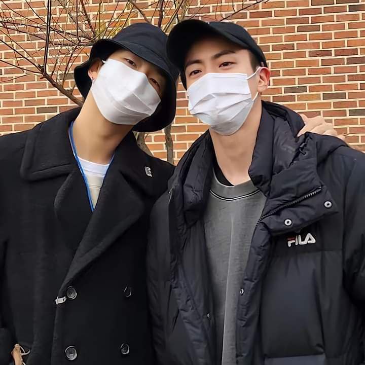 Bts how to members weverse social media
