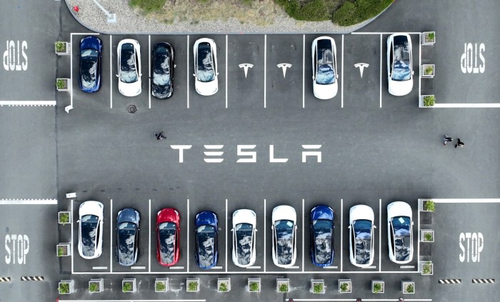 Judge rules tesla hide behind arbitration sexual harassment case elon musk