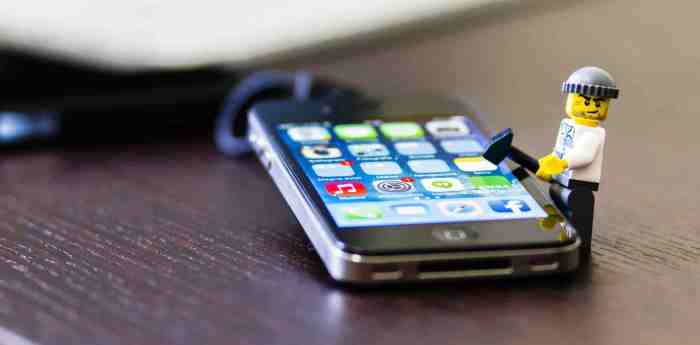 Tornadoes floods wildfires intruders 4 ways your phone can help in an emergency