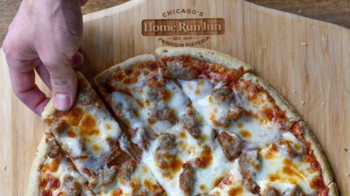 Home run inn pizza recall check your freezer for these frozen meat pizzas
