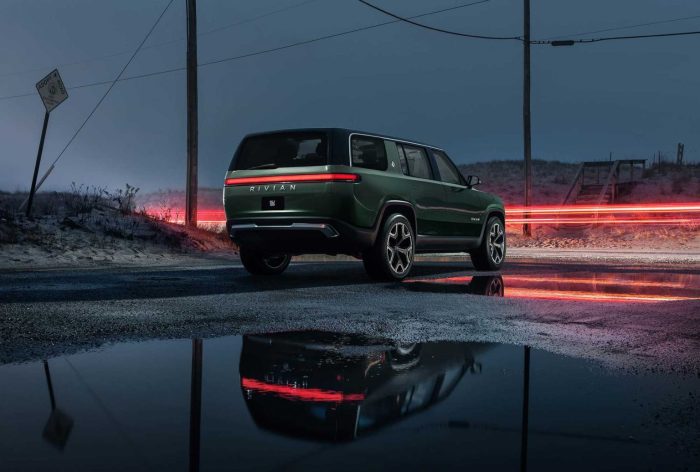 Rivian r1s Rivian r1s