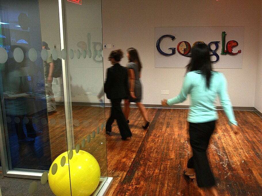 Google class action sexism gender pay lawsuit