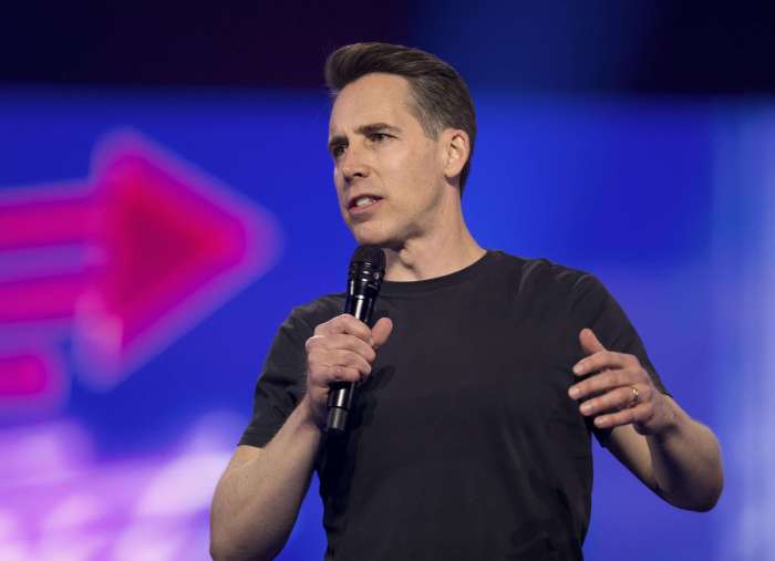 Tiktok bytedance josh hawley china app government