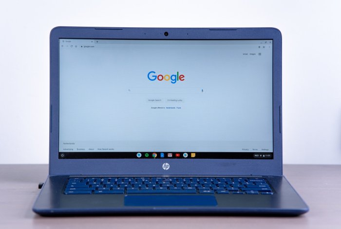 9 great reads on cnet this week mass effect chromebooks james bond and more