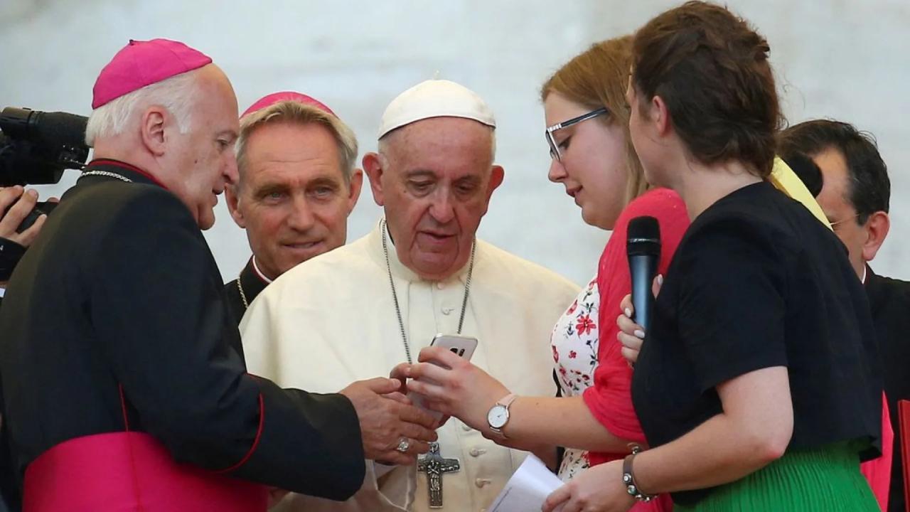 Pope francis priests warns catholics engaging behaviour stop bad telling task mass pilgrims bishops snap took wednesday happy them time Pope francis priests warns catholics engaging behaviour stop bad telling task mass pilgrims bishops snap took wednesday happy them time
