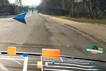 Microsoft tests its hololens 2 ar headset in cars with volkswagen