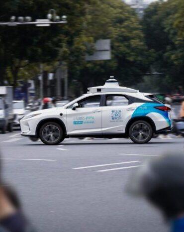 Cruise av dubai first non us location robotaxi fleet