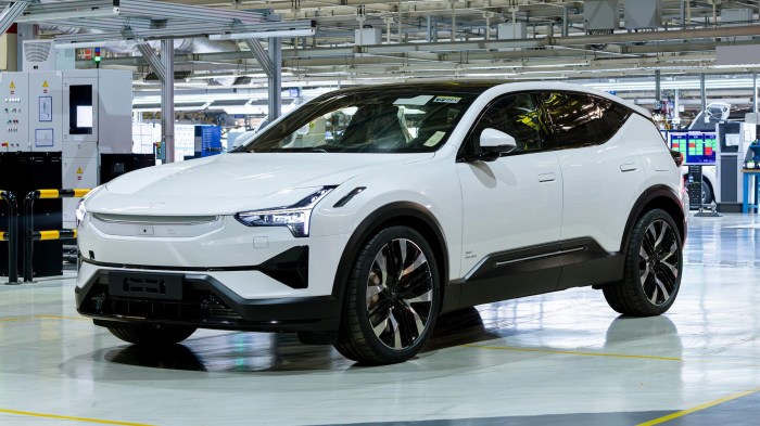 Polestar 3 ev suv sneek peek