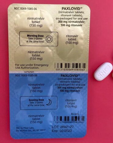 Pfizer merck paxlovid covid antiviral fda authorization omicron