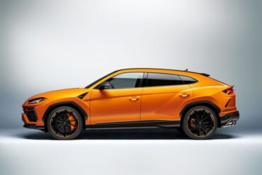 Lamborghini urus se hybrid specs price