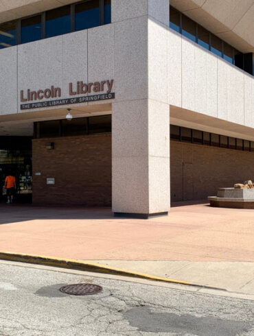 Apple store temporarily closes after covid 19 outbreak report says
