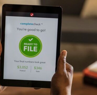 Turbo tax credit karma intuit purchase competitor credit checks