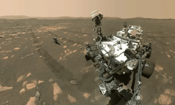 Nasa mars helicopter back in touch with rover buddy after going silent