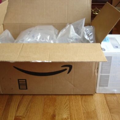 Amazon shareholders plastic packaging waste pollution