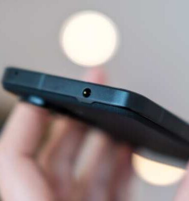 Essential phone headphone jack module release date