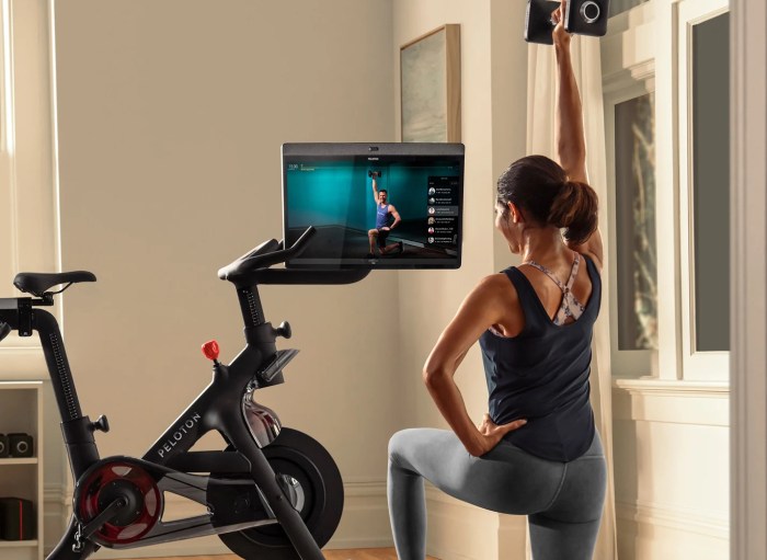 Peloton bike guide amazon connected fitness