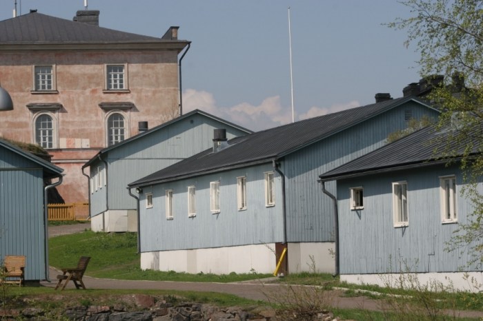 Prison finnish afternoon pin