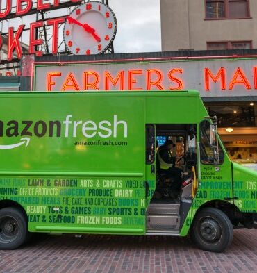 Amazon fresh free grocery delivery service fee