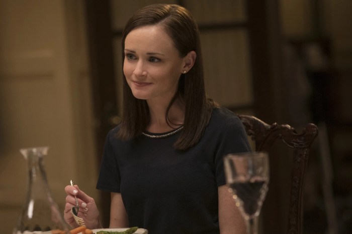 Gilmore cw fans revival Gilmore girls year in the life ending feminism discussion