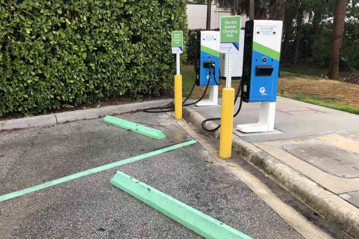 Google maps electric vehicle charging station ai