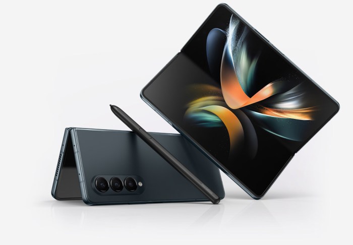 Samsung galaxy z fold 4 folding phone versatility tablet notepad