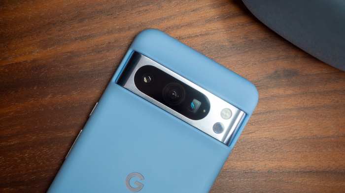 Alleged google pixel 8a cases hands on