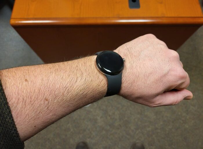 Google pixel watch leaked hands on images