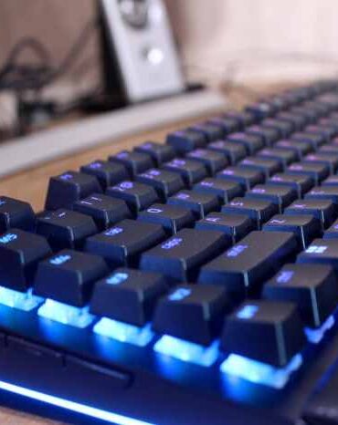Razer blackwidow v4 woot deal