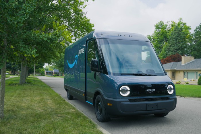Rivian raise amazon ford new factory ipo electric pickup