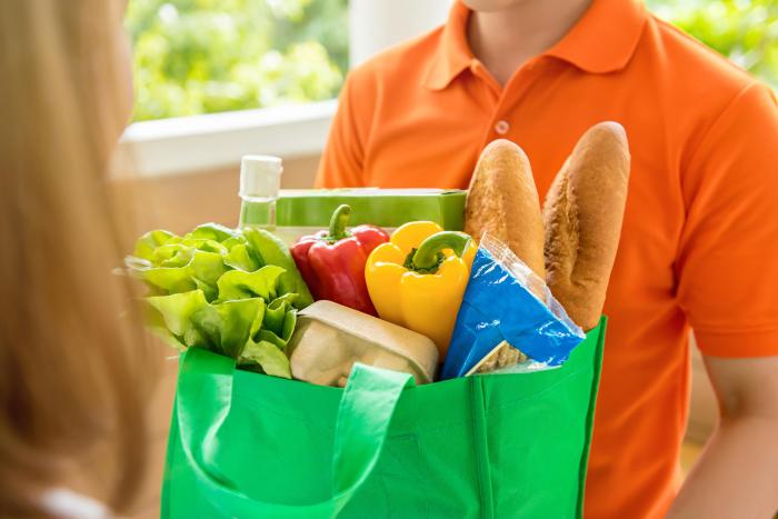 Amazon fresh free grocery delivery service fee