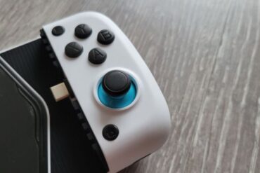Razer kishi vs gamesir x2 bluetooth mobile controller