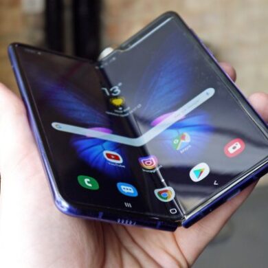 Galaxy z flip 4 vs z fold 4 the differences between samsung foldable phones