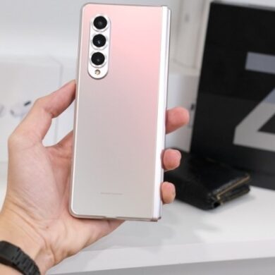 Samsung galaxy z fold 3 watch 4 shipping dates tipped