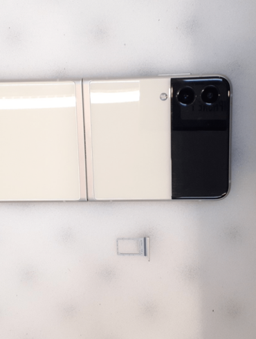 Samsungs galaxy z fold 3 and z flip 2 could be first water resistant foldable phones