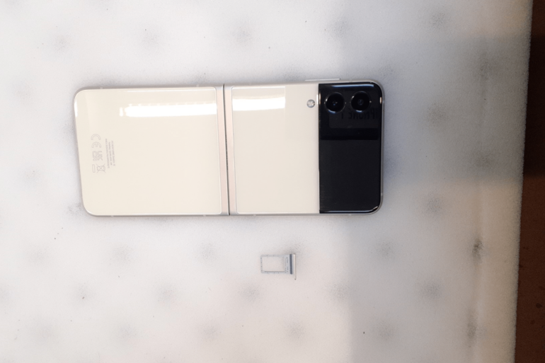 Samsungs galaxy z fold 3 and z flip 2 could be first water resistant foldable phones