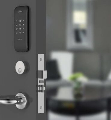 Alfred ml2 smart lock wi charge wireless power