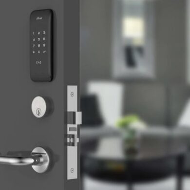 Alfred ml2 smart lock wi charge wireless power